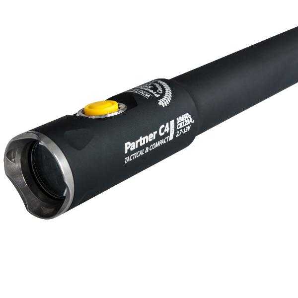 Фонарь Armytek Partner C4 Pro v3 XHP35 теплый свет