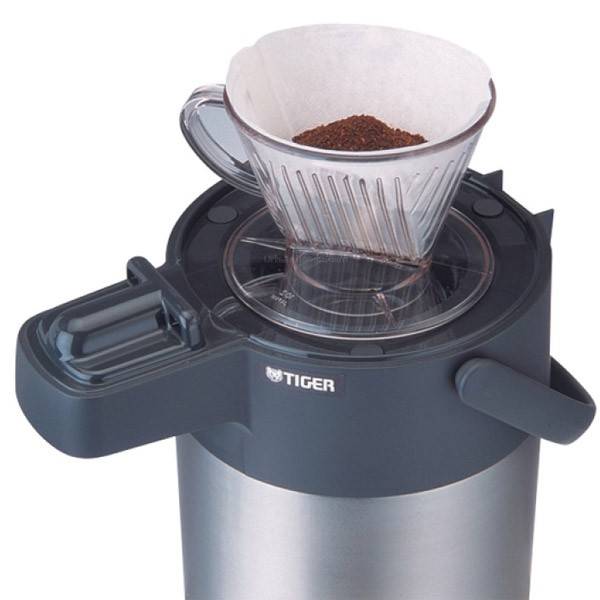 Термос с пневмонасосом Tiger MAA-A302 Stainless 3 л