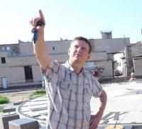 Артем Фролов