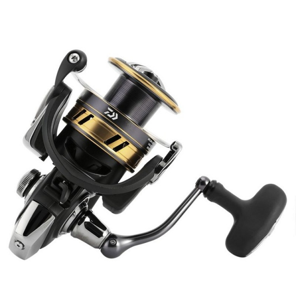 Катушка безынерционная Daiwa 17 Legalis LT (5000D-C)