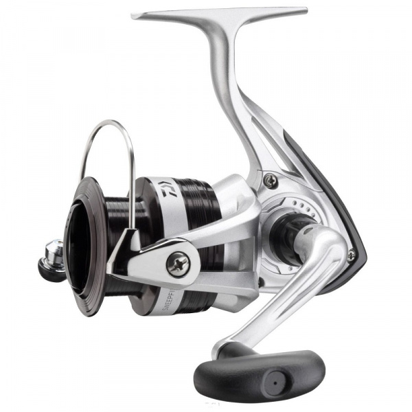 Катушка безынерционная Daiwa Sweepfire E (3500 C (1 подш.))